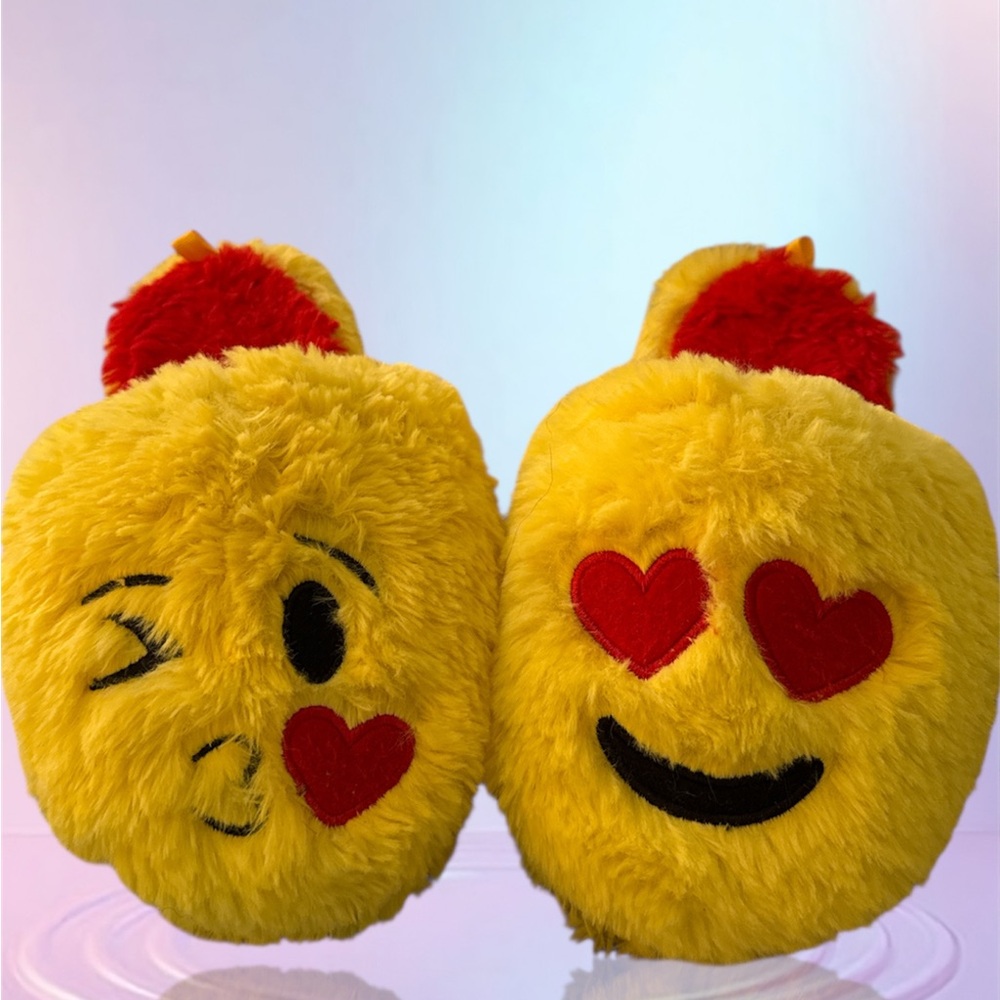Kid’s Size 13-1 Yellow Emoji Slippers